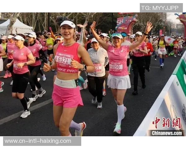 2025上海马拉松科斯盖改写赛会女子纪录 2025上海马拉松科斯盖改写赛会女子纪录