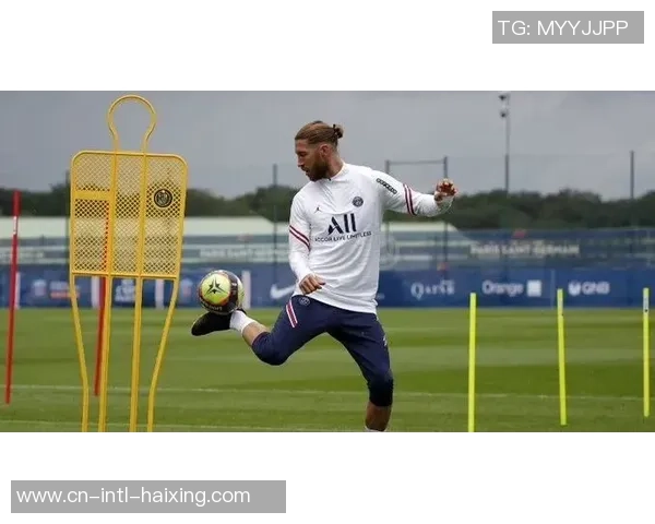 皇马情绪坚决:维尼修斯若不续约 下一年就卖!防止鸡飞蛋打 皇马情绪坚决:维尼修斯若不续约 下一年就卖!防止鸡飞蛋打